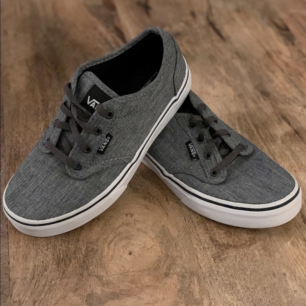 Vans For Big Boys - size 3 - Gray
